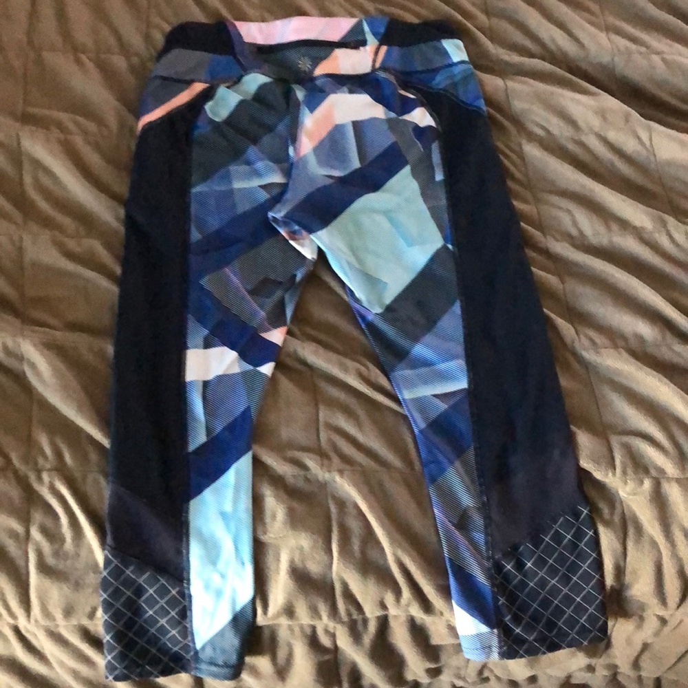 Athleta Capri leggings - Picture 2 of 5